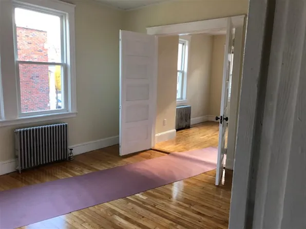 59 Bishop Allen Dr #1, Cambridge, MA 02139