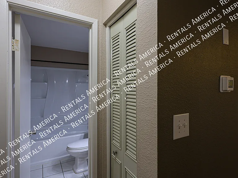 4555 W Continental Dr — Photo 41