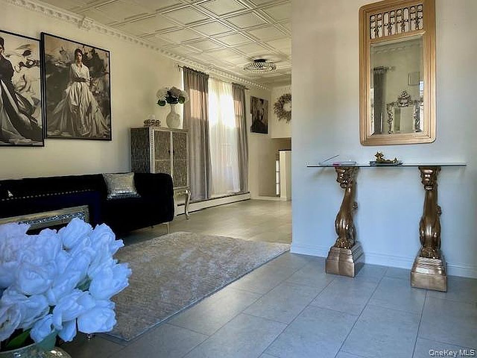 6666出品 7212 66th Rd, Middle Village, NY 11379 | MLS #S1832951 | Zillow