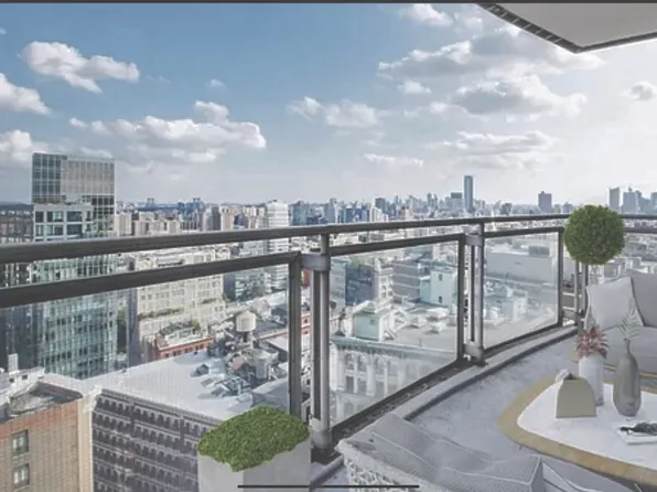 60 East 8th Street image 10 of 16