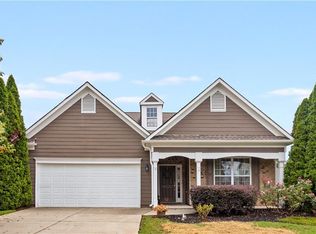 5170 Fieldgate Ridge Dr, Cumming, GA 30028