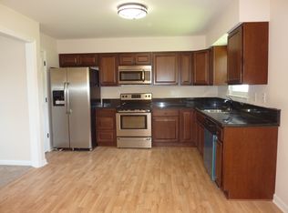 4220 Schooner Trl, Chesapeake, VA 23321