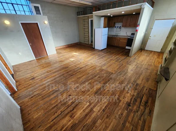 208 E Main St #1, Ada, OK 74820