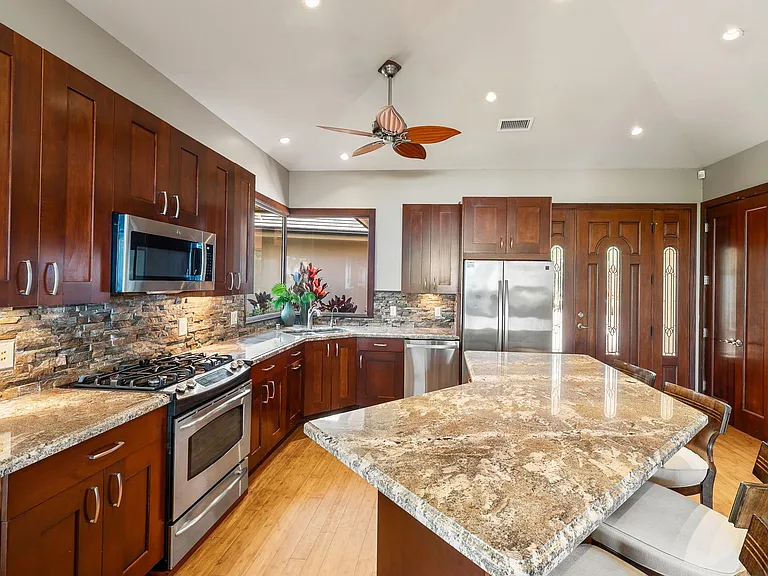 116 Keoawa Pl — Photo 6