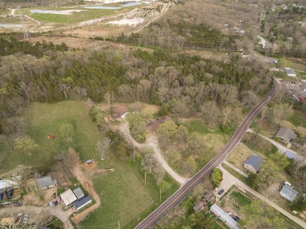 3581 Jarvis Rd, Hillsboro, MO 63050