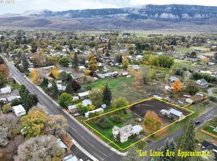 1166 N Main St, Union, OR 97883