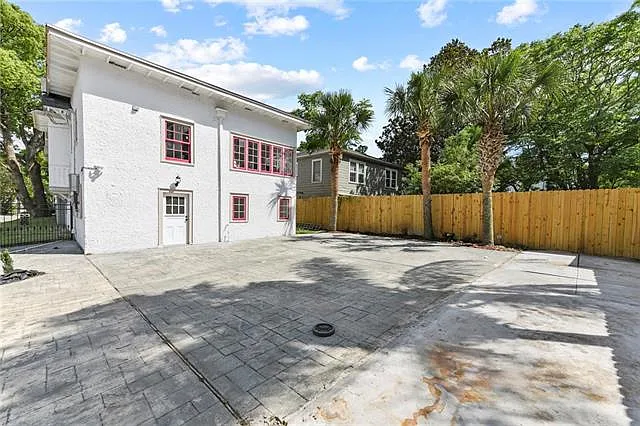 2340 Broadway St — Photo 24