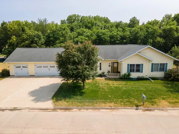 319 Harrison St, Lake View, IA 51450