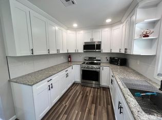 84 New Rd, Kendall Park, NJ 08824