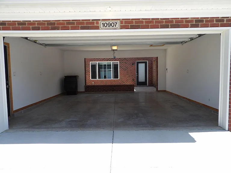 10907 Cole Thompson Ln — Photo 51