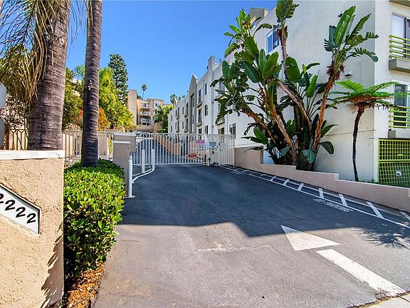2nd image of 2222 N Beachwood Dr APT 313