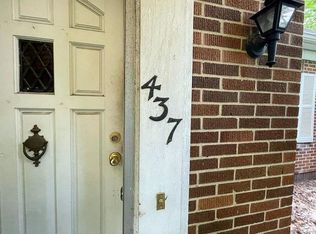 437 Jackson Pkwy, Springfield, IL 62704