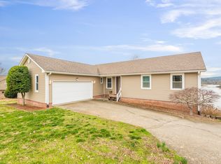 708 Riverbend Dr, Dayton, TN 37321