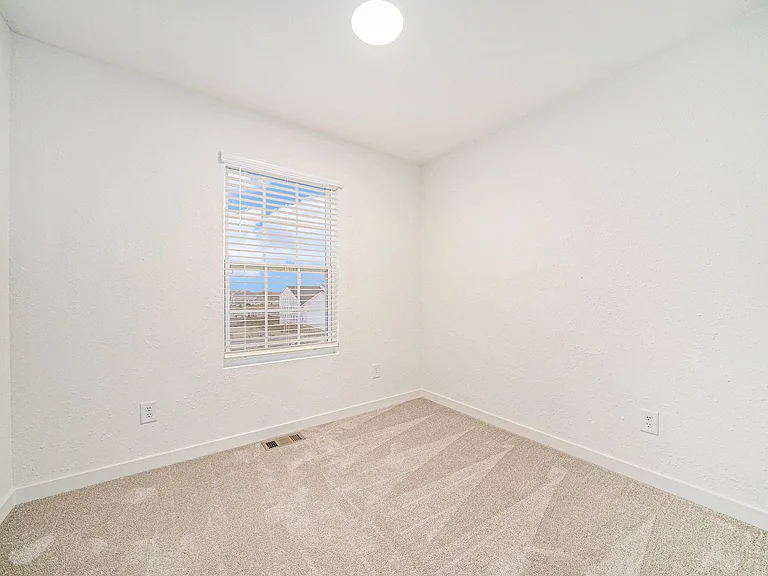 671 Bush Blvd — Photo 8
