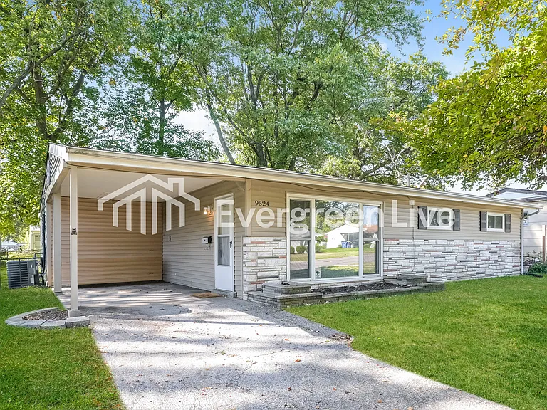 9524 Stansberry Ave — Photo 2