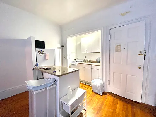 Rented by Corcoran | media 10