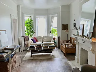 Rented by Rapid Realty Sunset Park Inc