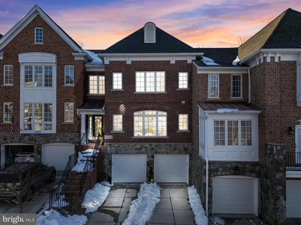 18209 Cypress Point Ter, Leesburg, VA 20176