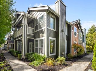 10630 221st Ln NE #103, Redmond, WA 98053