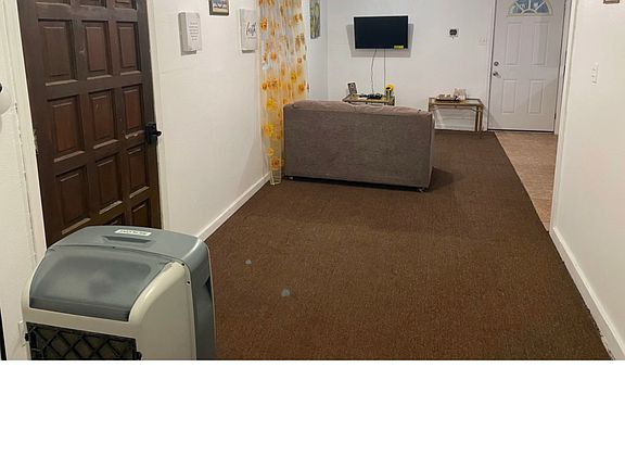 3rd image of 7525 Coors Blvd SW #A