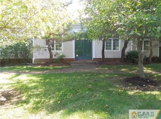 19B Winthrop Rd, Monroe, NJ 08831