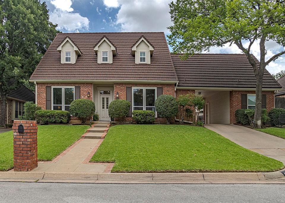 1st image of 4905 High Creek Dr