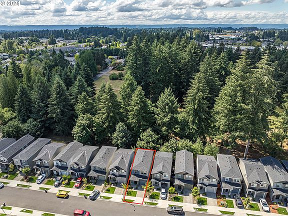 2nd image of 5904 NE 80th Ct