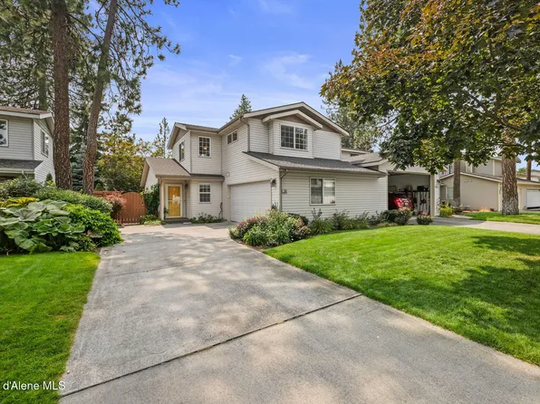 230 E Knotty Pine Ln, Coeur D Alene, ID 83815