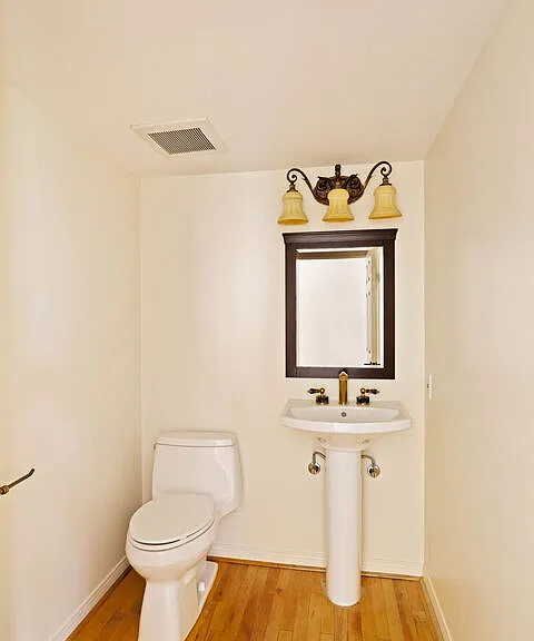 5237 San Feliciano Dr — Photo 10