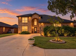 606 N 8th St, Wolfforth, TX 79382