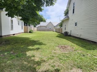 1447 S East St, Indianapolis, IN 46225