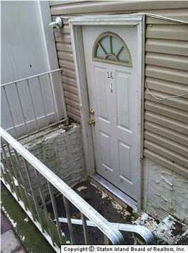 1st image of 16B Layton Ave