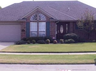 1302 Richland Dr, West Memphis, AR 72301