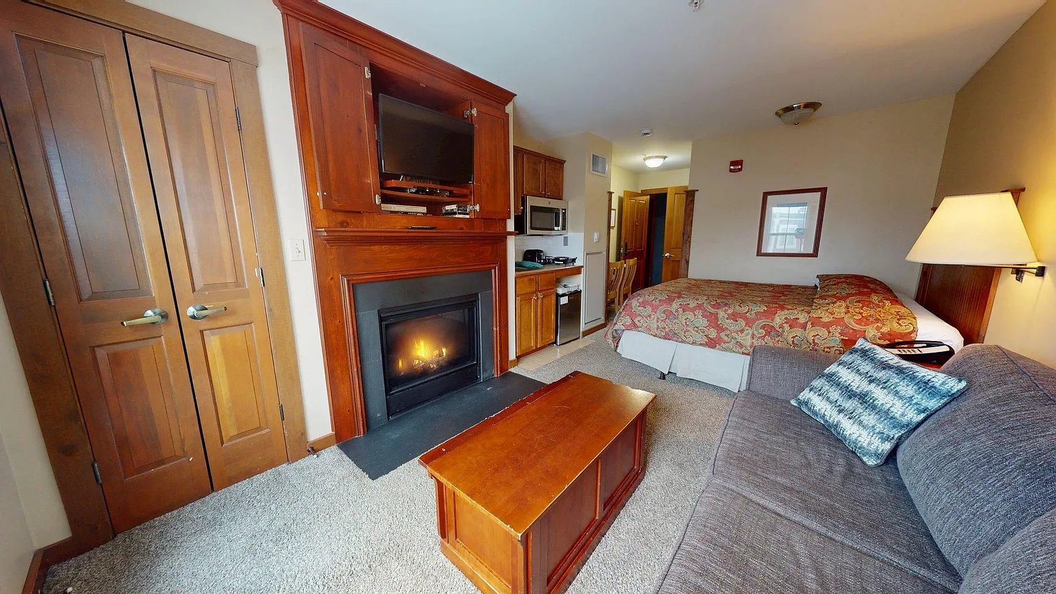 322-83 Allegheny Springs Ln photo 1