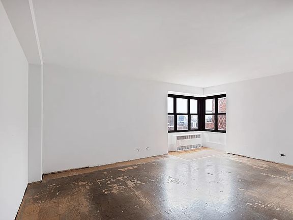 2nd image of 268 Broadway APT A2004