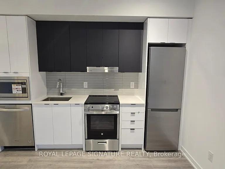 5105 Hurontario St #603 — Photo 6