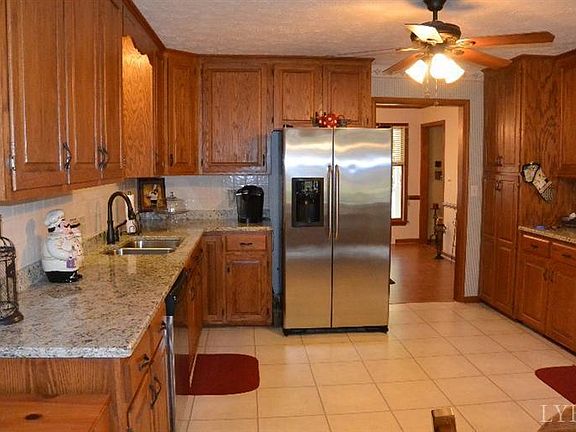 5th image of 118 Woodmont Ln