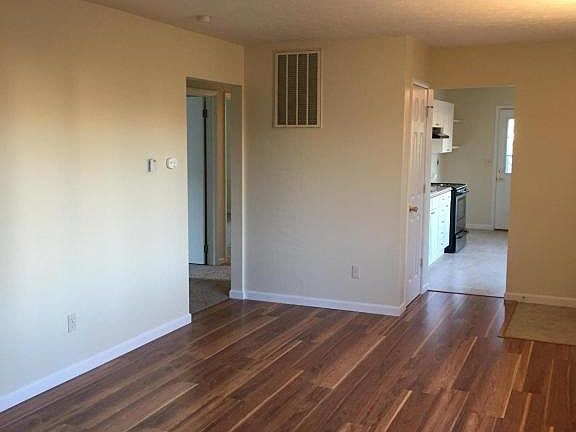 5th image of 507 Benson Dr