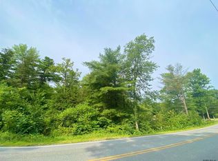 402 Angel Rd, Corinth, NY 12822