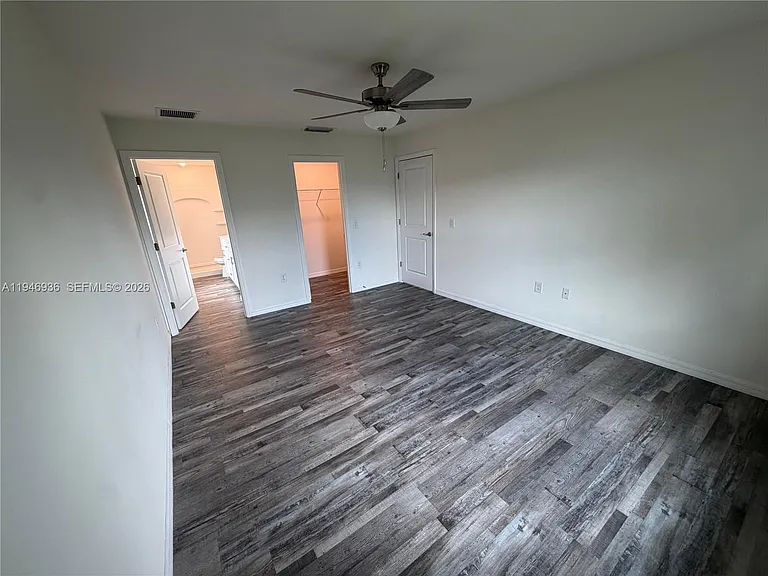 3223 NE 14th Ave — Photo 10