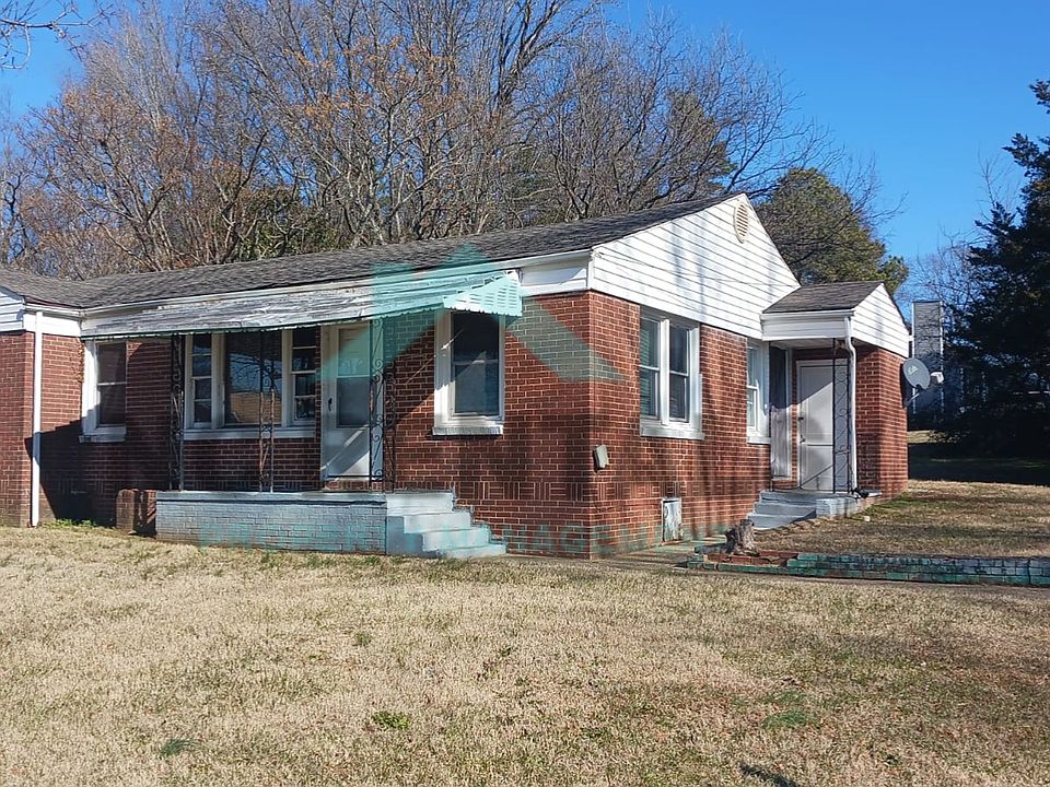 1st image of 907 Lowdermilk St