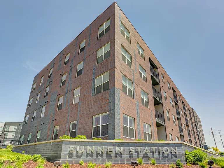 Sunnen Station Apartments — Photo 31