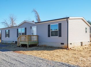 3613 Jamestown Rd, Morganton, NC 28655