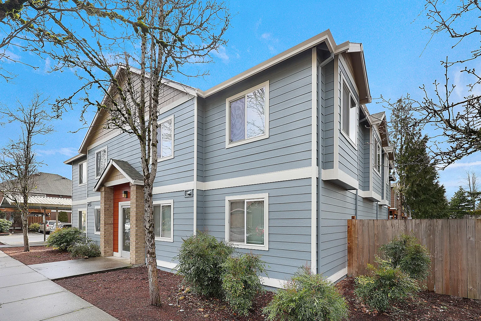 473 SE 169th Ave #102 photo 1