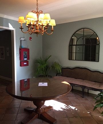 4th image of 7709 Broadway St