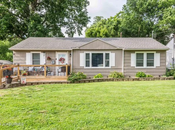2217 Oakview Dr, Jefferson City, MO 65109