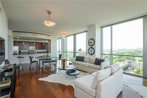 3rd image of 900 20th Ave S APT 1710