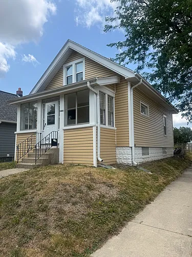 1601 S 65th St Photo 1