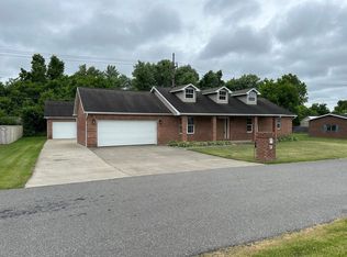 220 Brubaker Dr, South Pt, OH