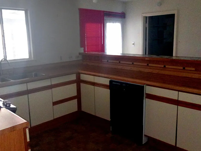 Kitchen the power is currently turned off the lights are off